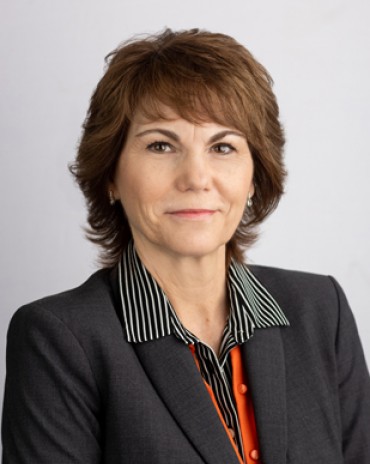 Lorie Cook Benjamin, Chief Academic Officer